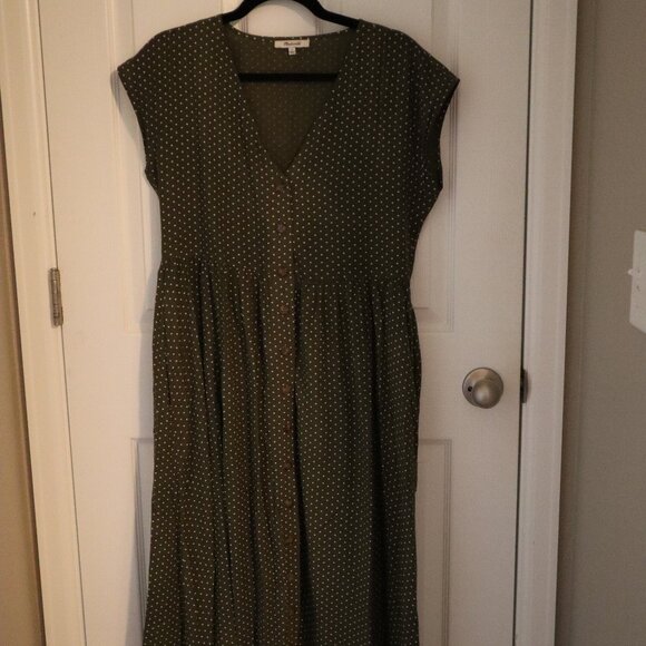 Madewell Button Front Midi Dress in Polka Dot- Small - Picture 2 of 8